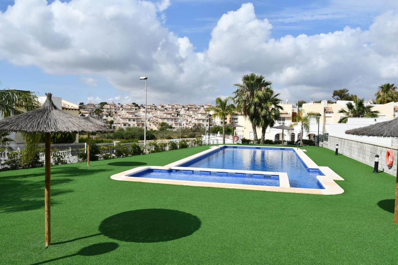 Luxurious Flat & Private Rooftop In Villamartin Orihuela Costa Dehesa de Campoamor  Exterior photo